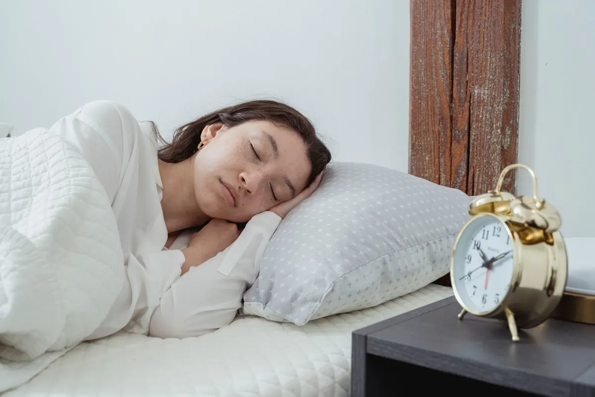 How to Fix Your Sleep Schedule After a Holiday: A 7-Day Reset Plan